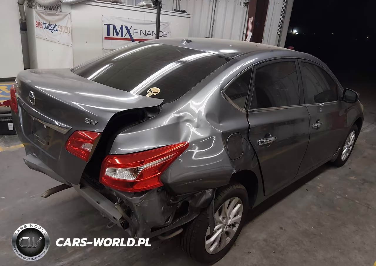 2018 Nissan Sentra Sv VIN:3N1AB7AP7JY235847 - 4