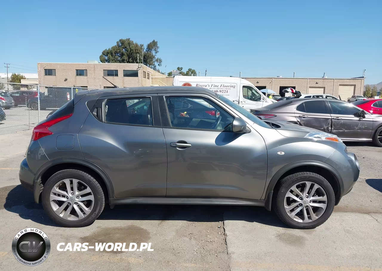 2011 Nissan Juke S VIN:JN8AF5MV7BT024291 - 13