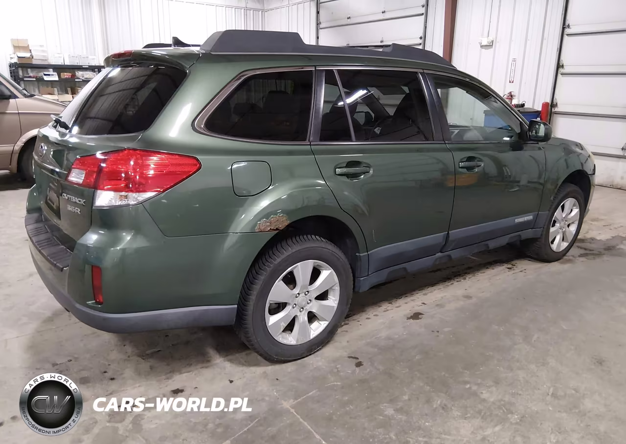2011 Subaru Outback 3.6R Limited VIN:4S4BRDLC0B2365017 - 4