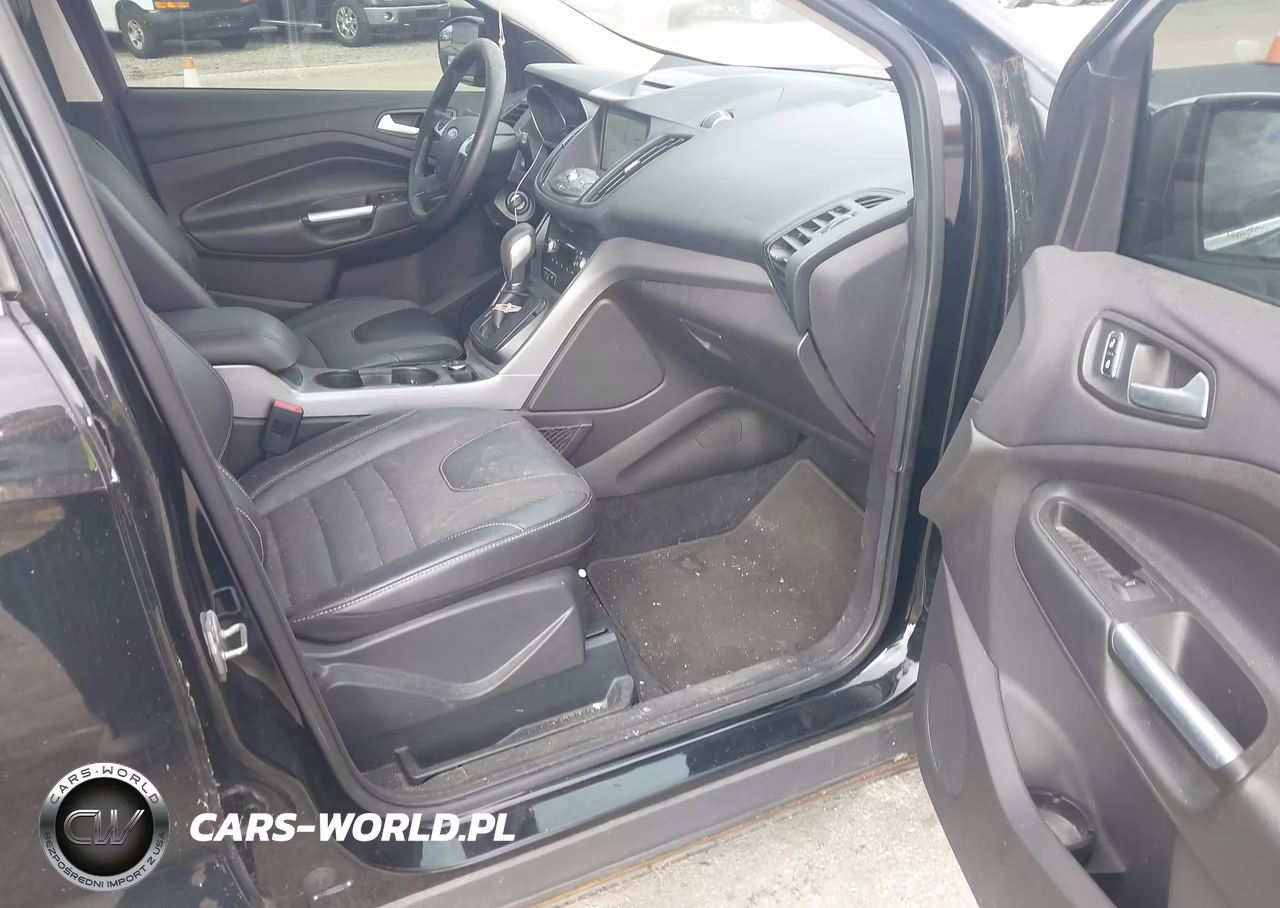2016 Ford Escape Se VIN:1FMCU9G93GUB67848 - 5