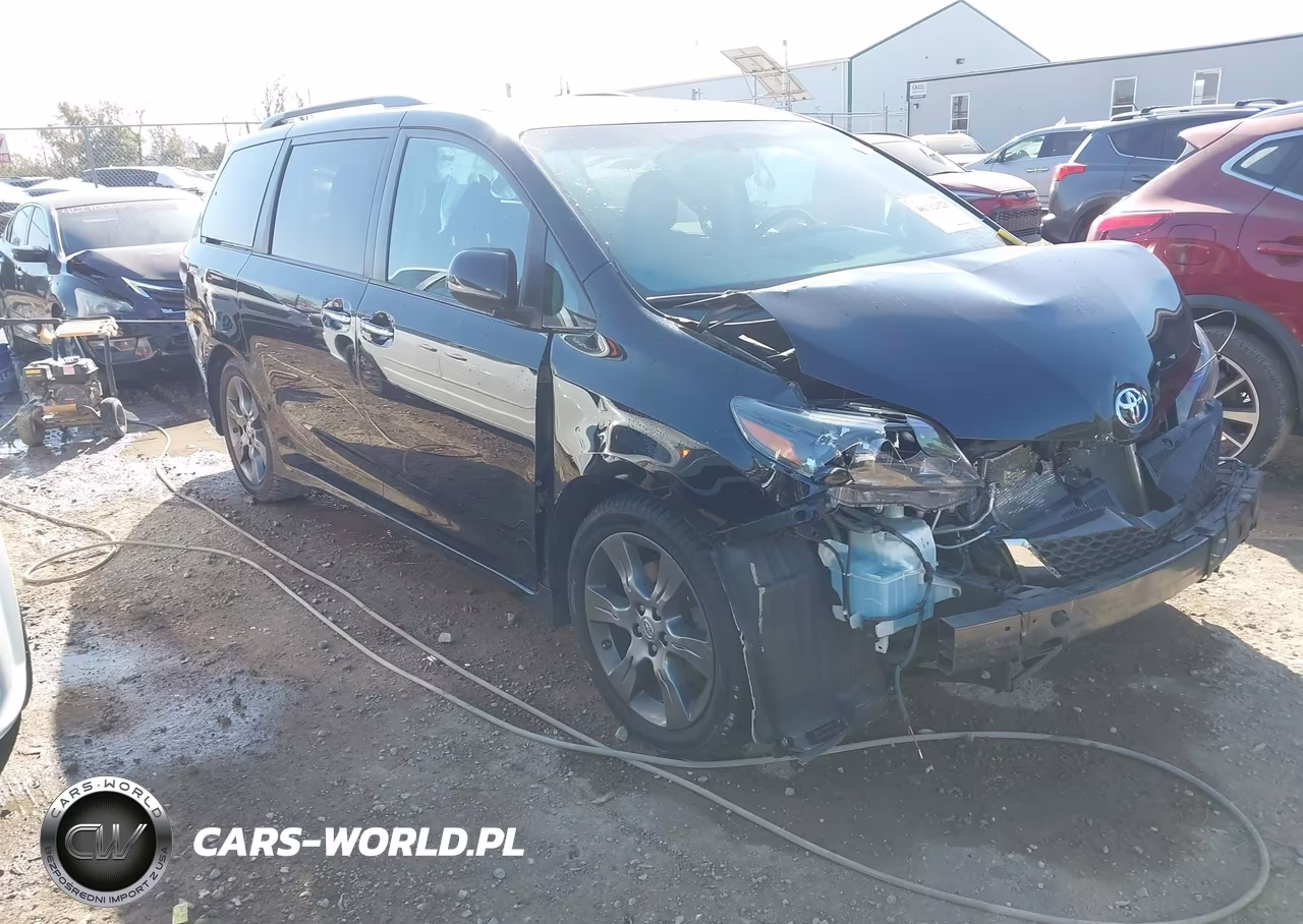 2015 Toyota Sienna Se Premium 8 Passenger