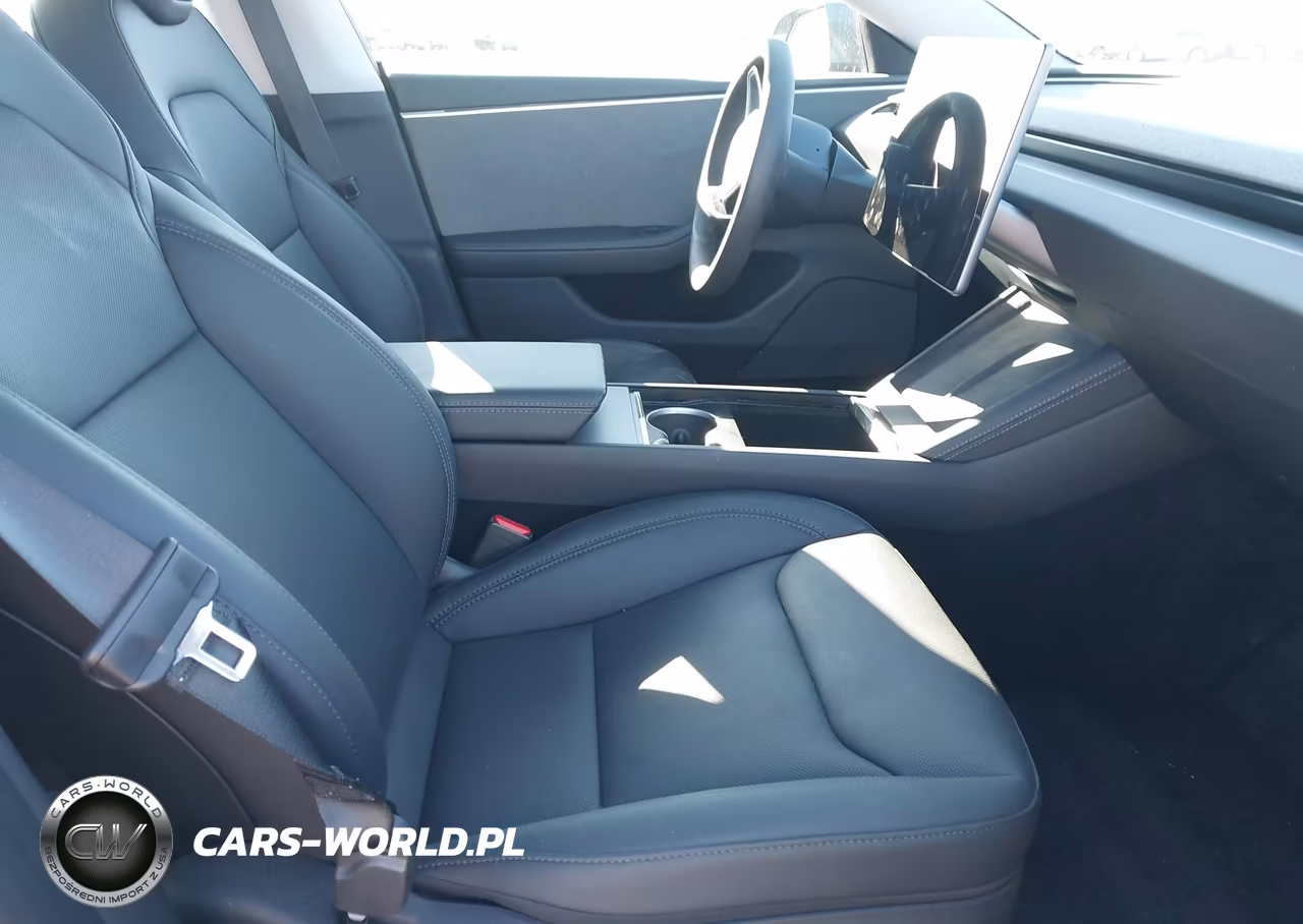 2025 Tesla Model 3 Long Range Rear-Wheel Drive-Standard Rear-Wheel Drive VIN:5YJ3E1EA1SF084114 - 5