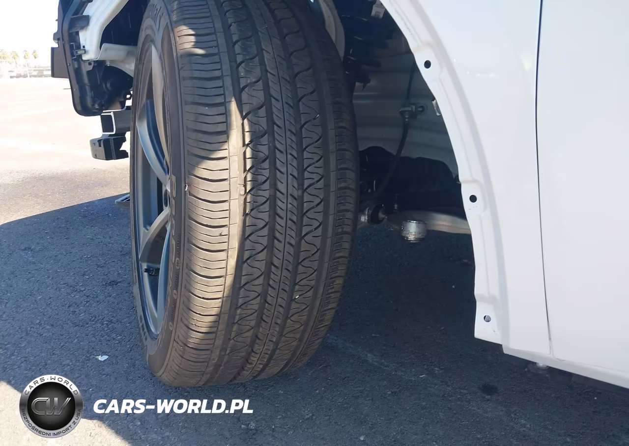 2026 Tesla Model Y All-Wheel Drive-Long Range Launch Series-Premium All-Wheel Drive VIN:7SAYGDEE2TF545152 - 20