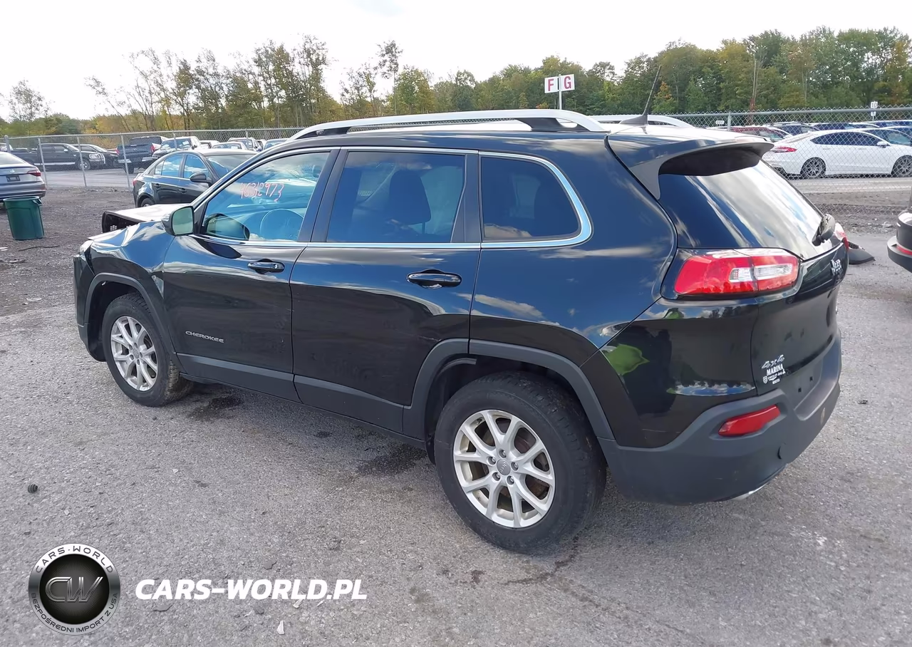 2016 Jeep Cherokee Latitude VIN:1C4PJMCS4GW252521 - 3