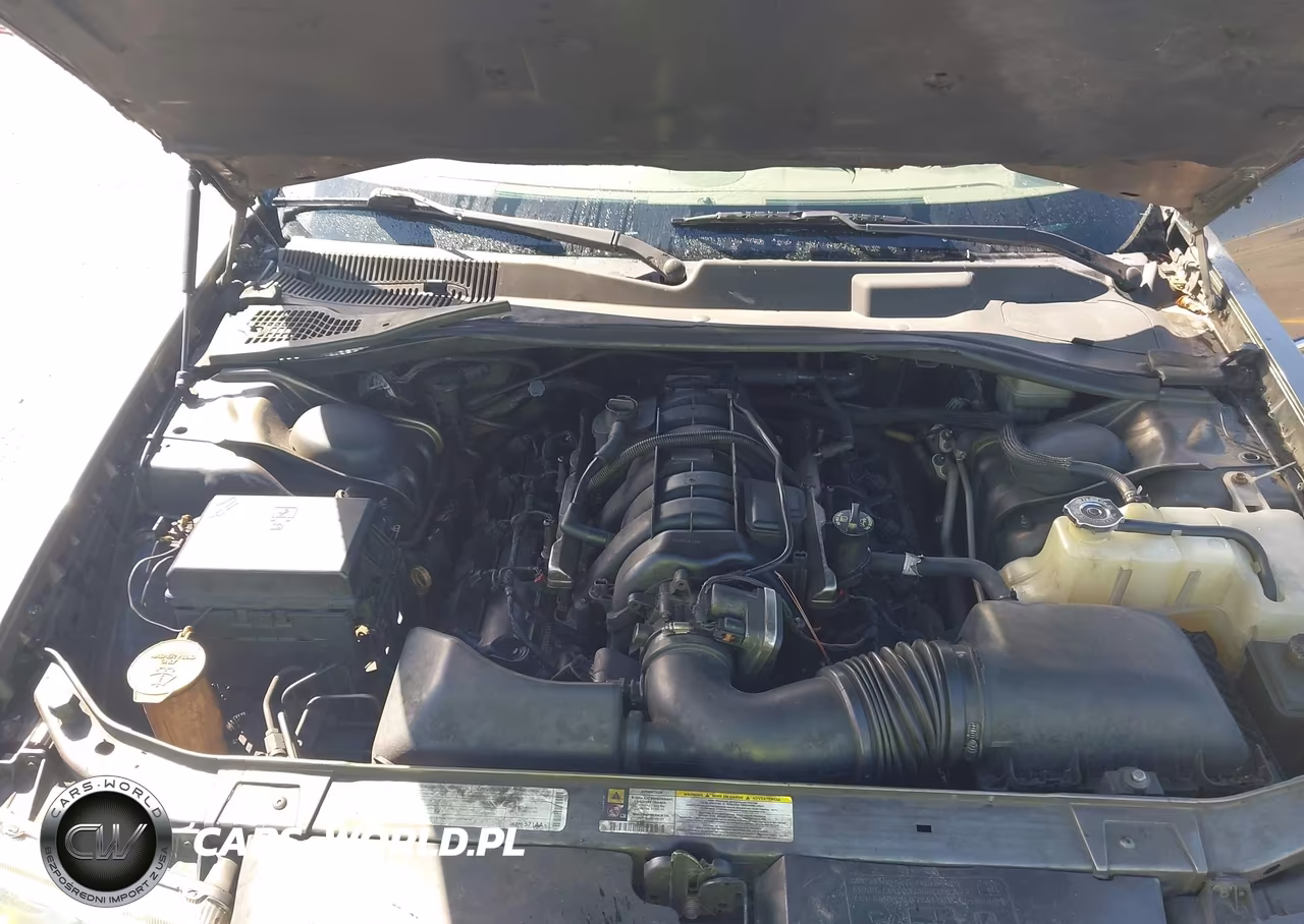 2009 Chrysler 300C Hemi VIN:2C3LA63T19H619545 - 10