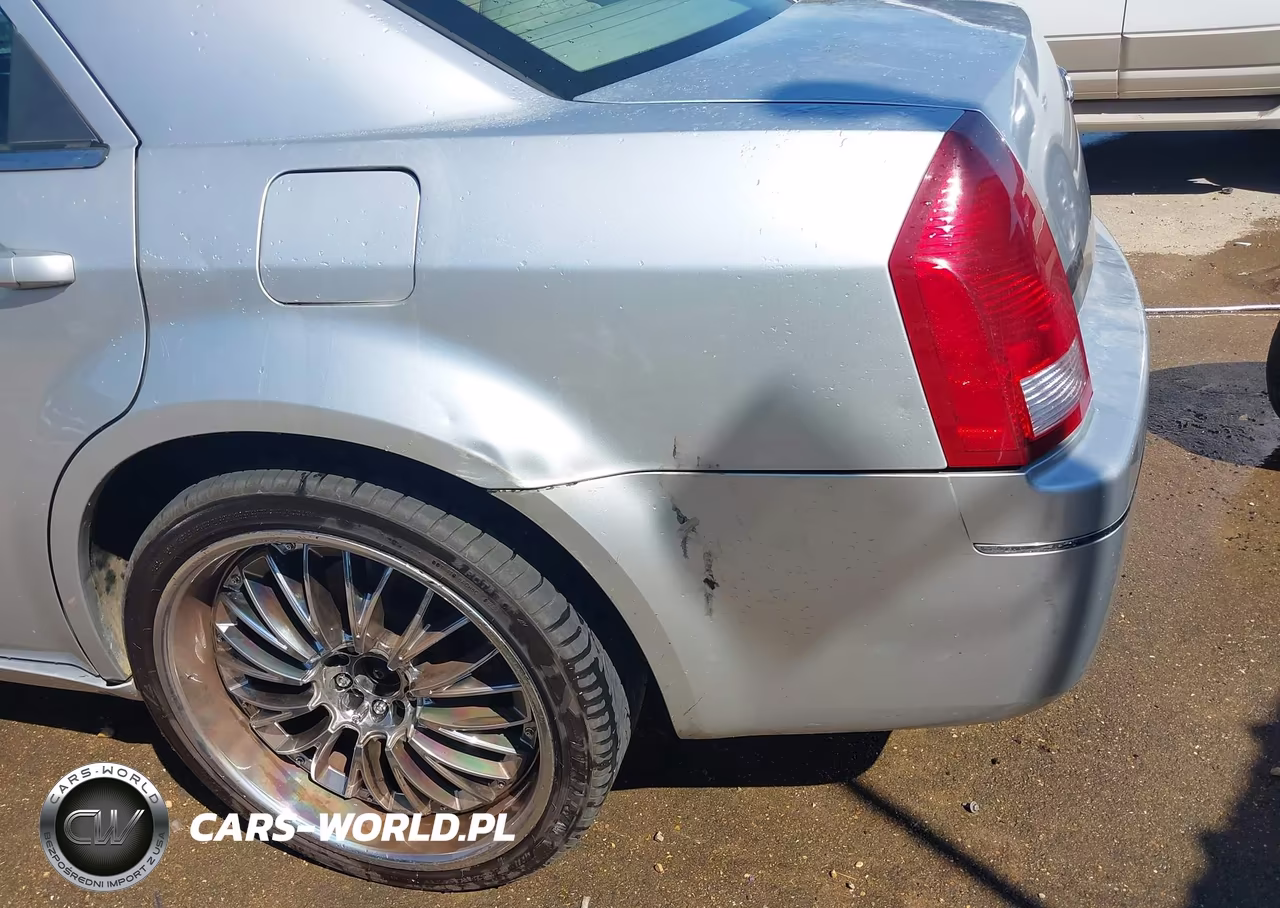 2005 Chrysler 300 Touring VIN:2C3JA53G35H595795 - 6