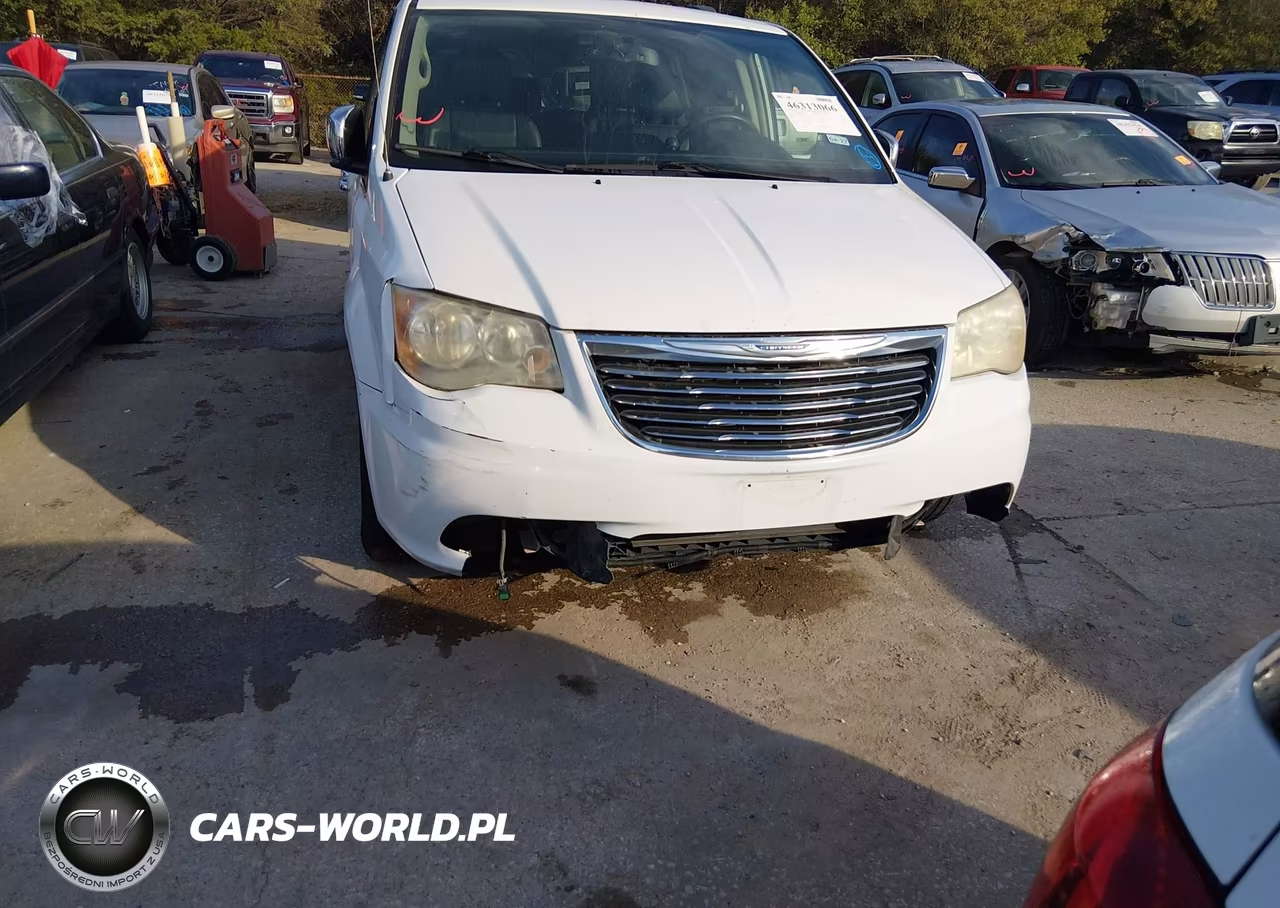 2014 Chrysler Town & Country Touring VIN:2C4RC1BG5ER126740 - 6