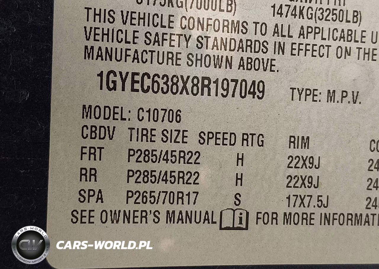 2008 Cadillac Escalade Standard VIN:1GYEC638X8R197049 - 9