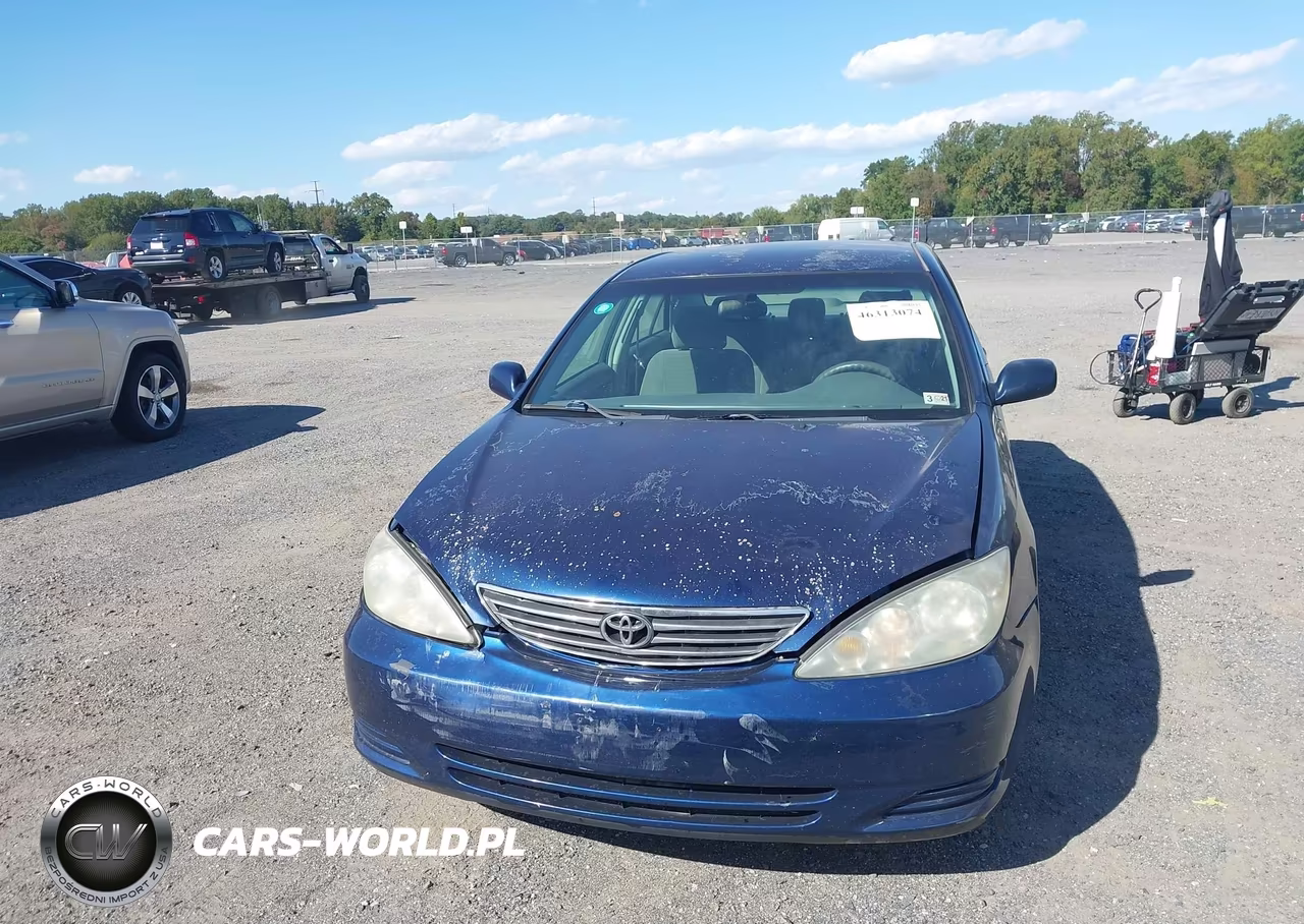 2005 Toyota Camry Le VIN:4T1BE32K45U403341 - 12