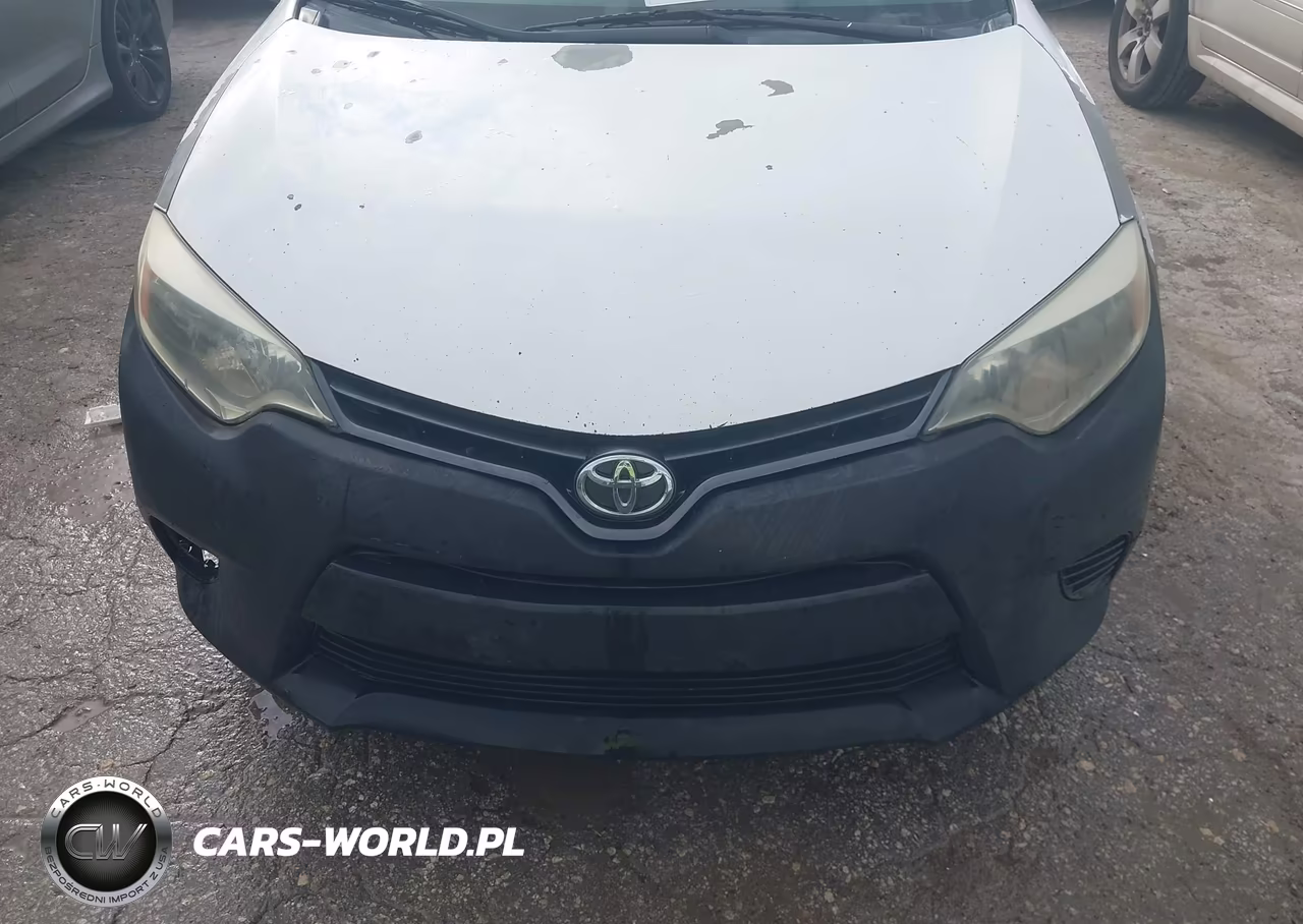 2015 Toyota Corolla Le VIN:5YFBURHE4FP225845 - 6