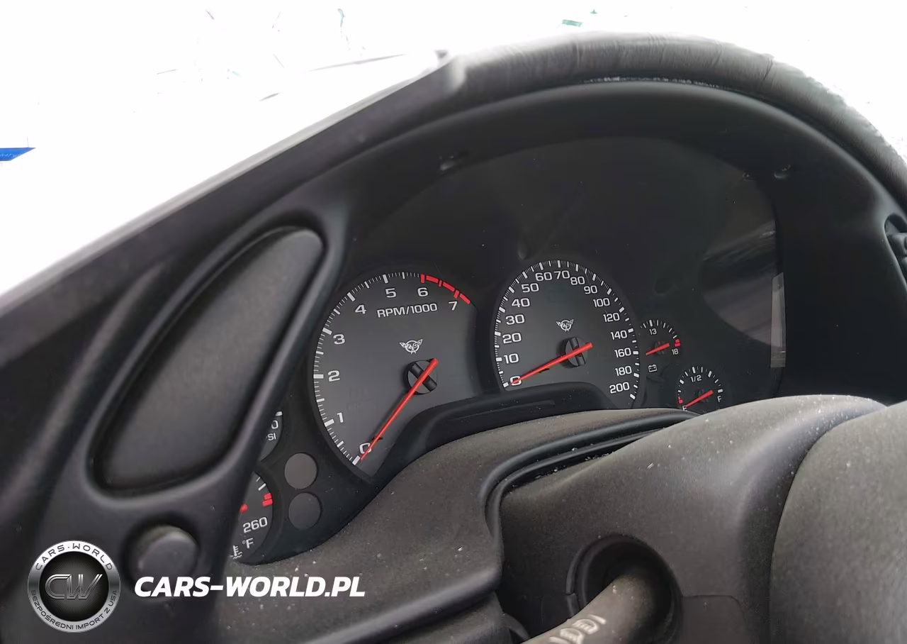 1998 Chevrolet Corvette VIN:1G1YY32G6W5106223 - 7