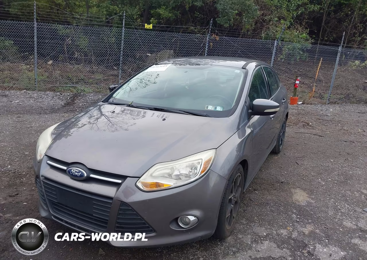 2014 Ford Focus Se VIN:1FADP3F24EL415759 - 2