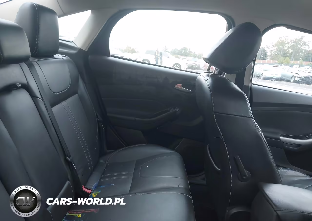2014 Ford Focus Se VIN:1FADP3F24EL415759 - 8