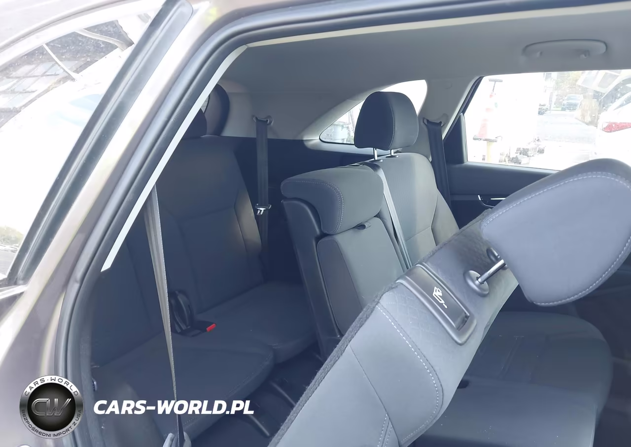 2019 Kia Sorento 2.4L Lx VIN:5XYPG4A34KG439497 - 8
