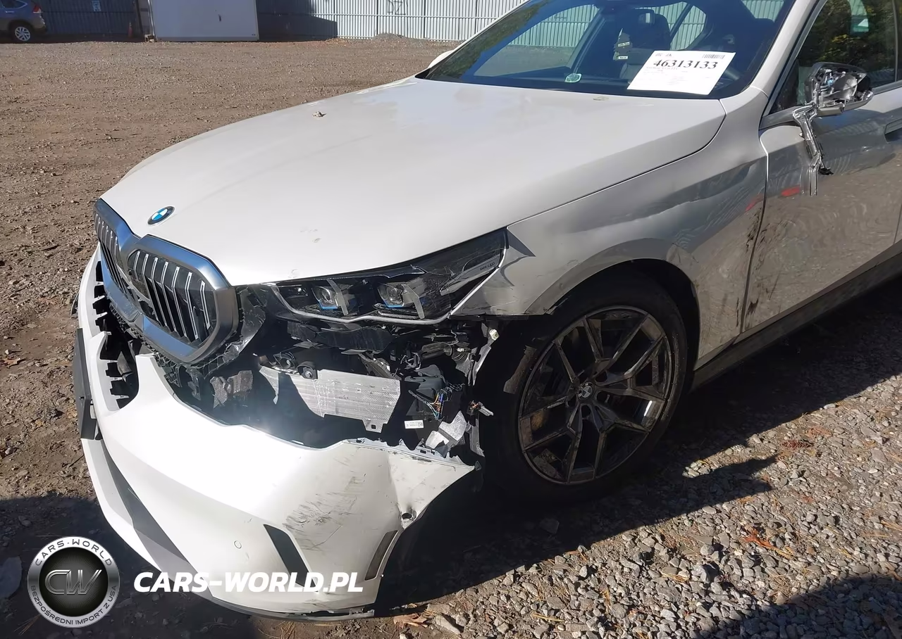 2027 BMW 540Ix VIN:WBA63FJ01VCX76840 - 6