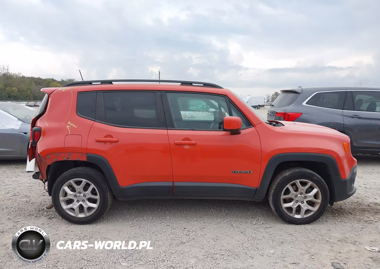 2018 Jeep Renegade Latitude 4X4 VIN:ZACCJBBB3JPH69091 - 14
