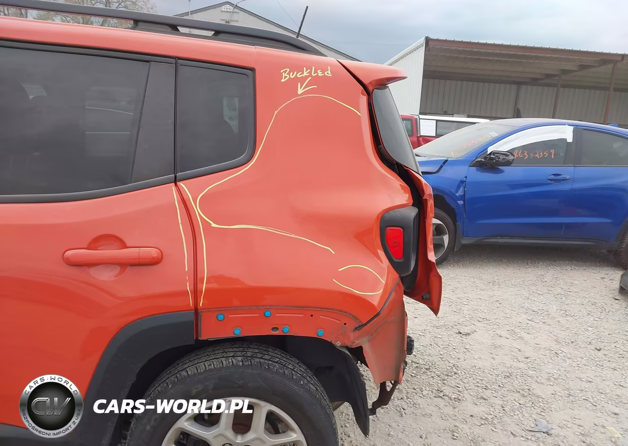 2018 Jeep Renegade Latitude 4X4 VIN:ZACCJBBB3JPH69091 - 18