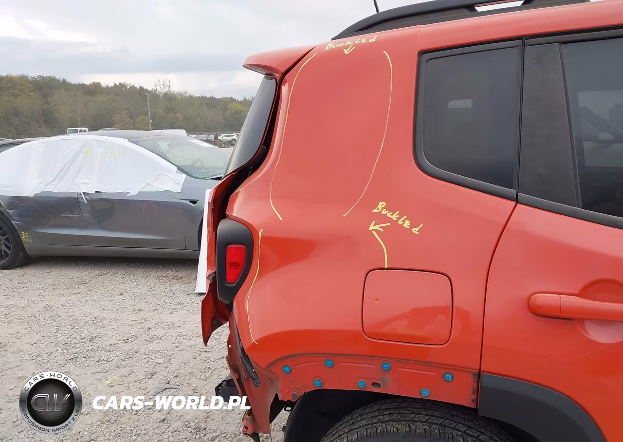 2018 Jeep Renegade Latitude 4X4 VIN:ZACCJBBB3JPH69091 - 19