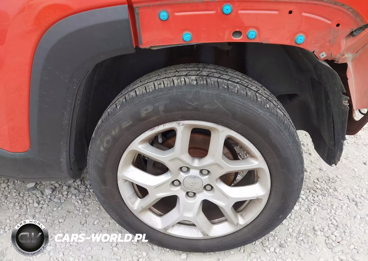 2018 Jeep Renegade Latitude 4X4 VIN:ZACCJBBB3JPH69091 - 22