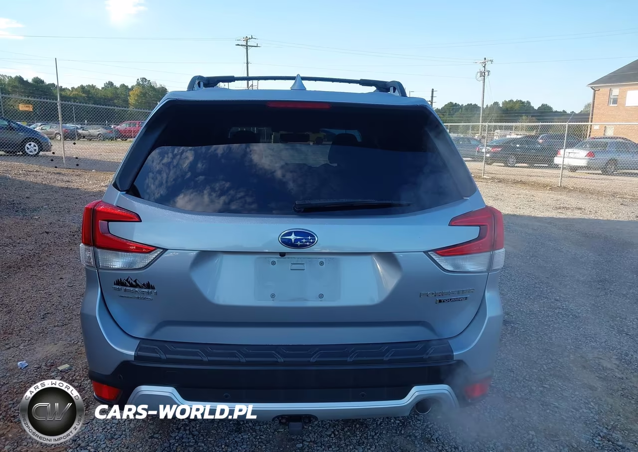 2020 Subaru Forester Touring VIN:JF2SKAXC4LH562290 - 16
