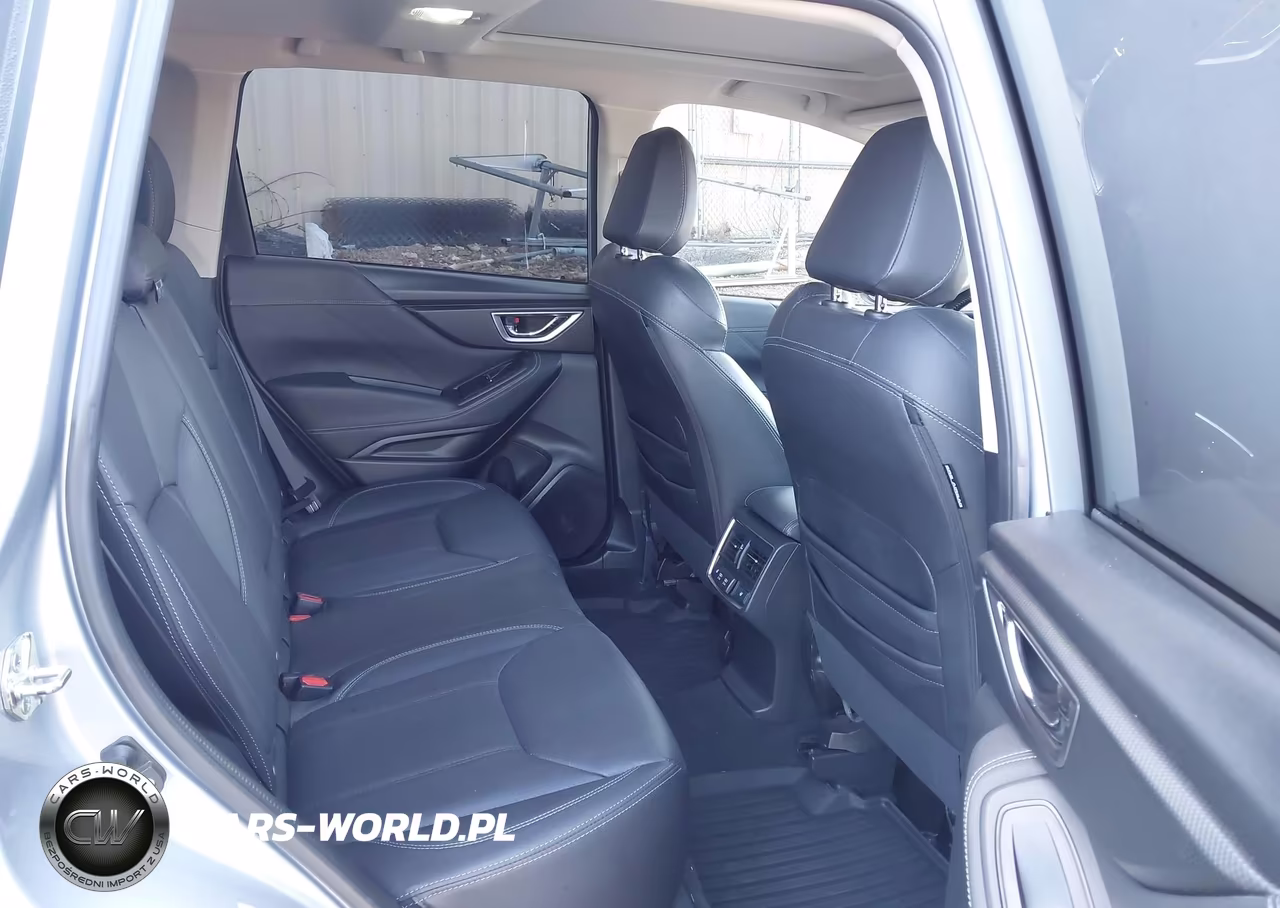 2020 Subaru Forester Touring VIN:JF2SKAXC4LH562290 - 8