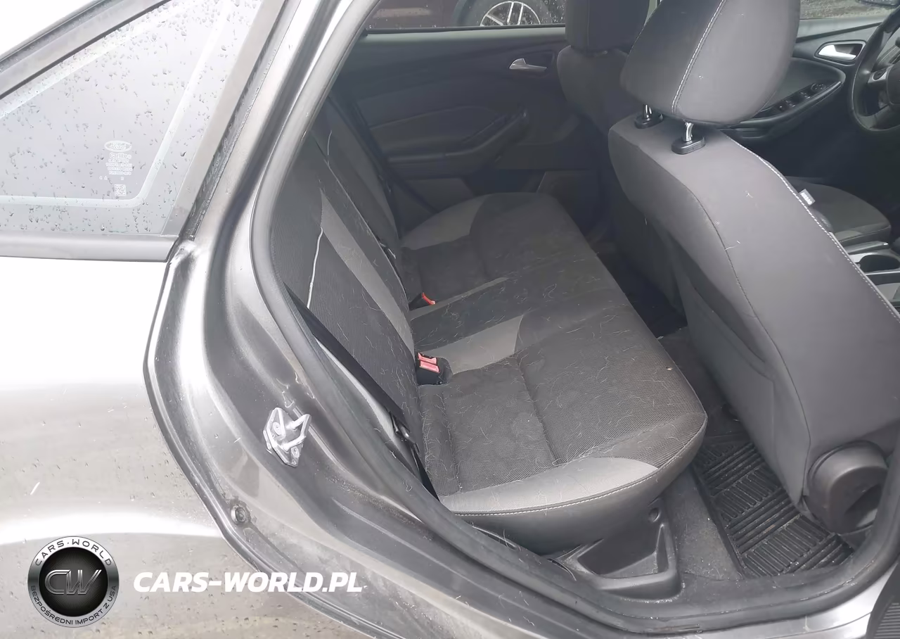2014 Ford Focus Se VIN:1FADP3F24EL462600 - 8