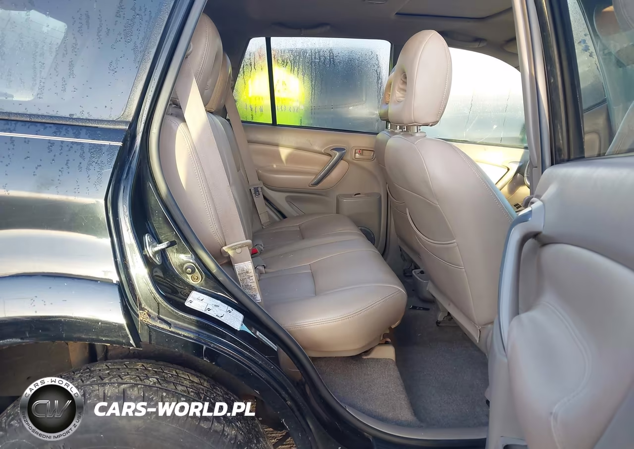 2004 Toyota Rav4 VIN:JTEHD20V146002305 - 8