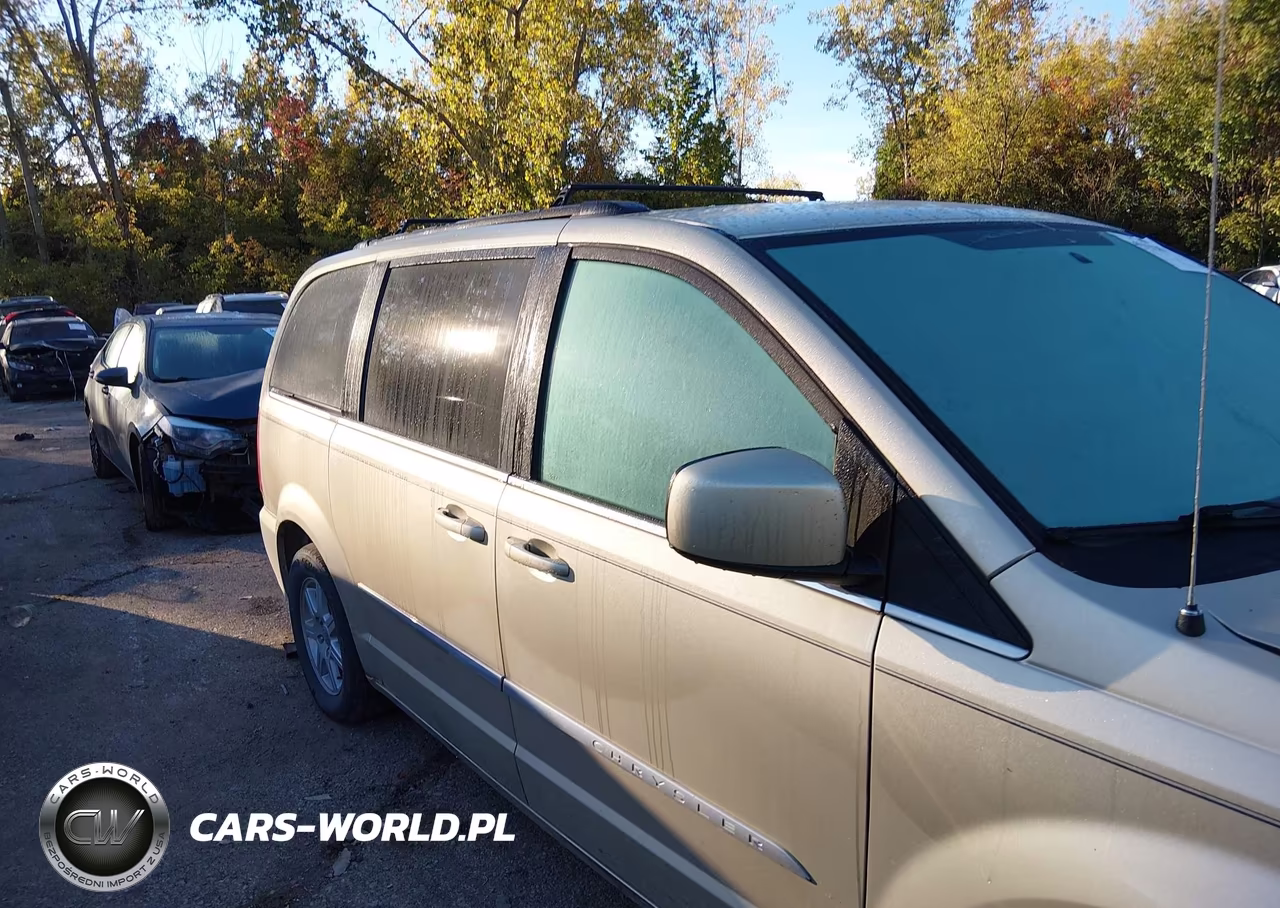 2011 Chrysler Town & Country Touring VIN:2A4RR5DG4BR771565 - 14