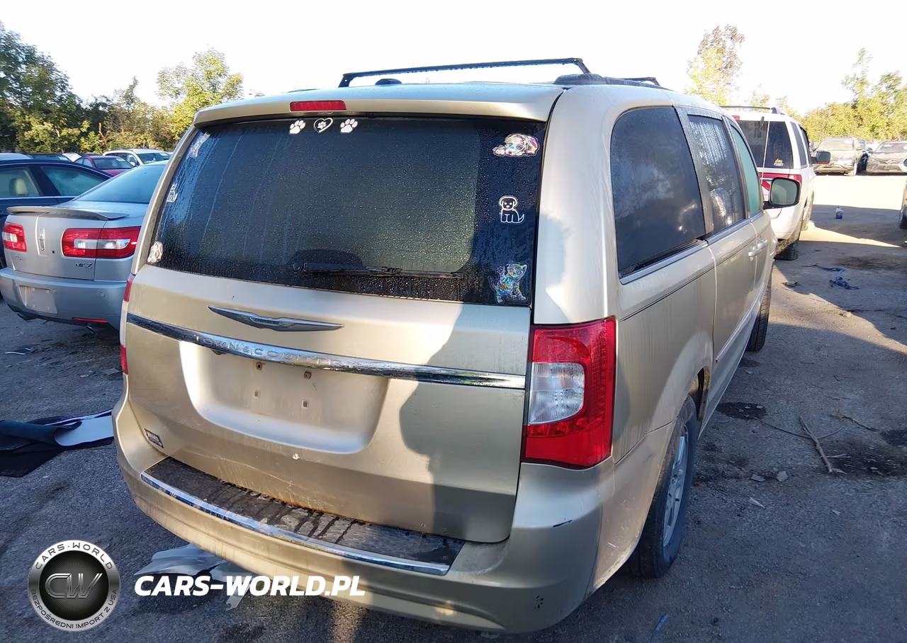 2011 Chrysler Town & Country Touring VIN:2A4RR5DG4BR771565 - 4