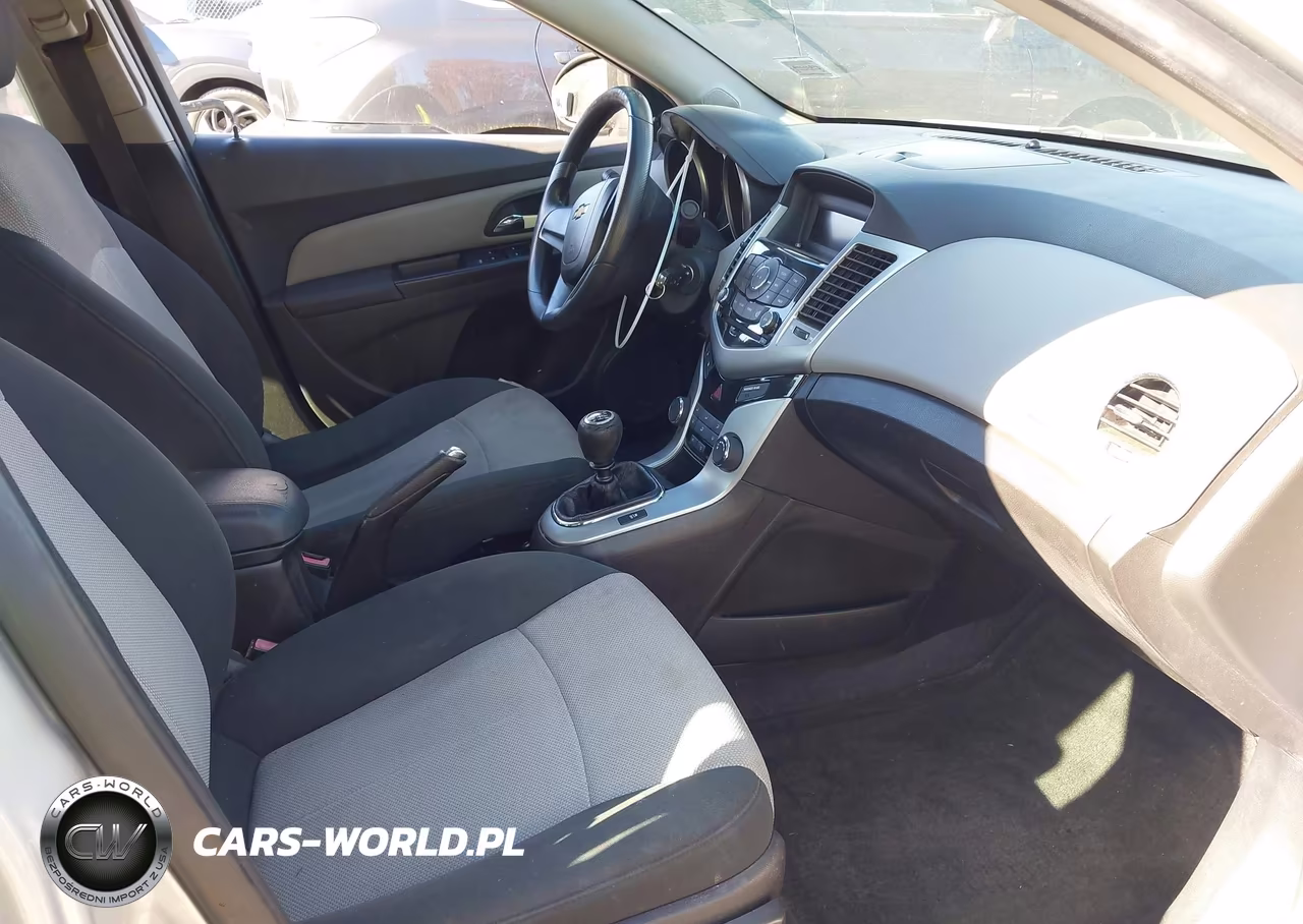 2011 Chevrolet Cruze Ls VIN:1G1PD5SH2B7305022 - 5