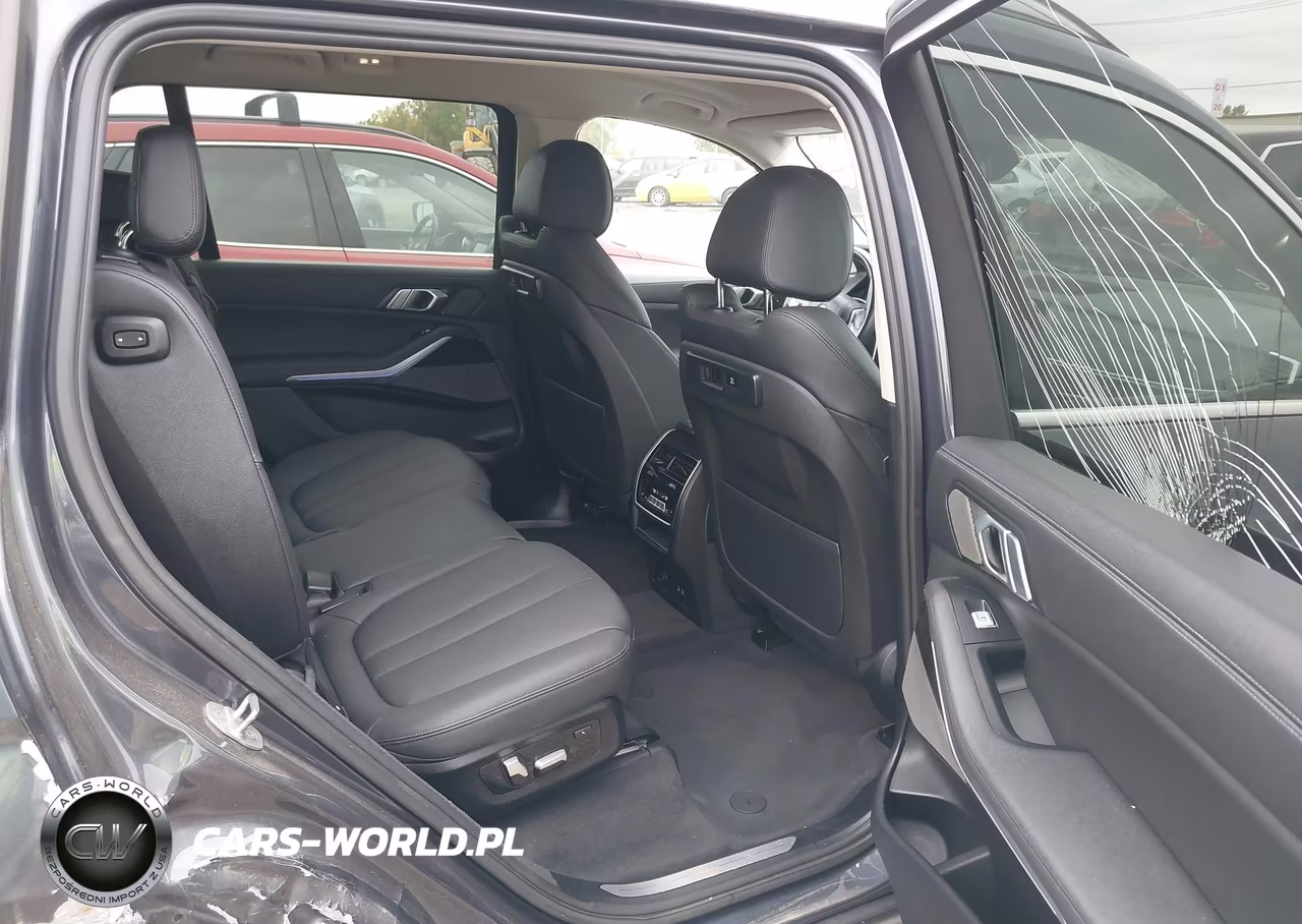 2020 BMW X7 xDrive40I VIN:5UXCW2C02L9B60482 - 8