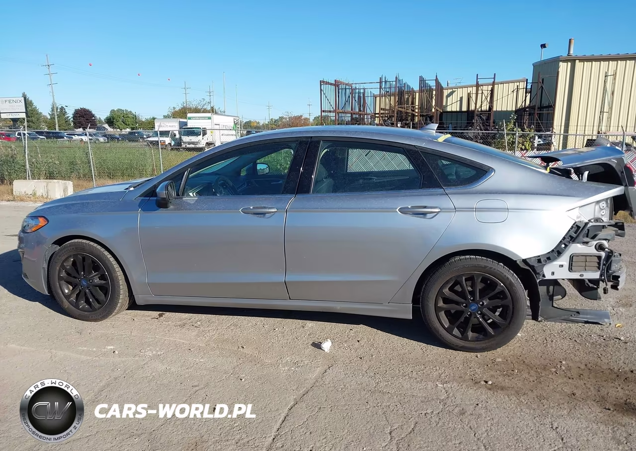 2020 Ford Fusion Se VIN:3FA6P0HDXLR145876 - 15