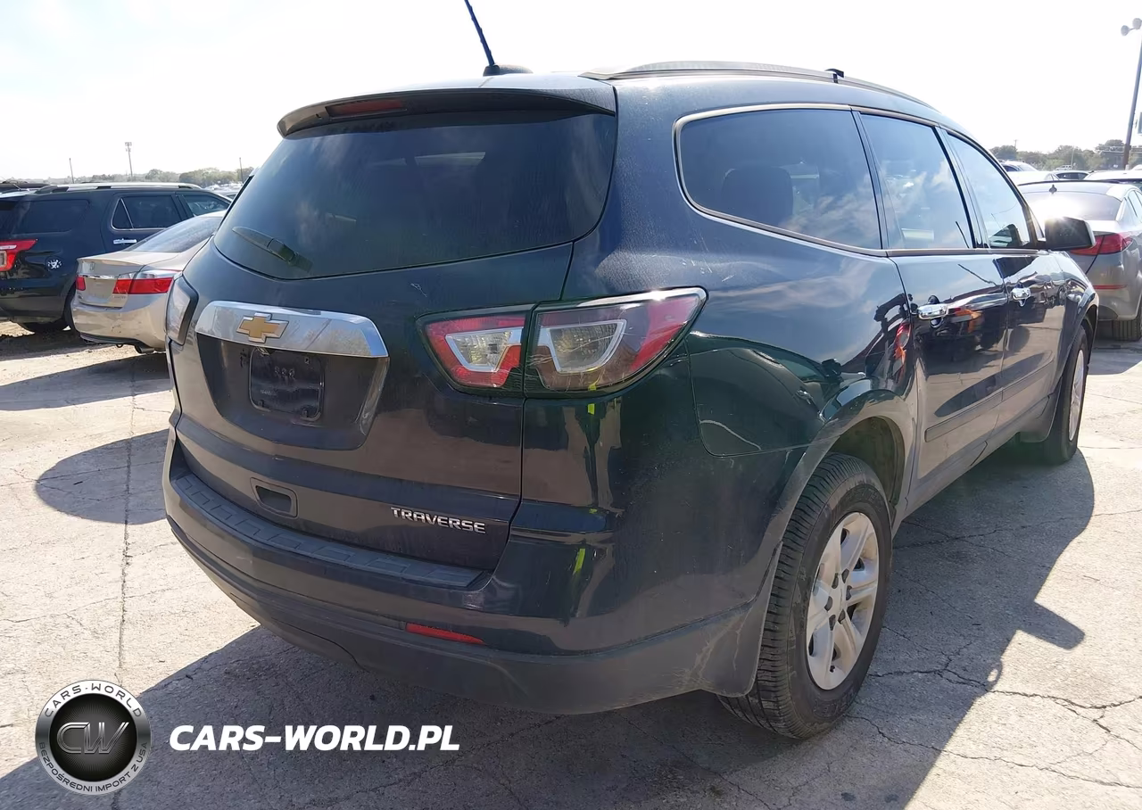 2017 Chevrolet Traverse Ls VIN:1GNKVFKDXHJ116137 - 4