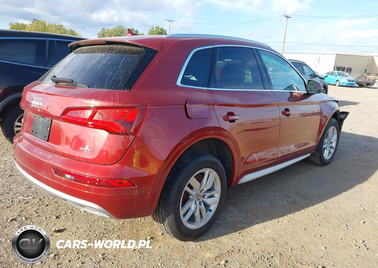 2020 Audi Q5 Premium 45 Tfsi Quattro S Tronic VIN:WA1ANAFY5L2094047 - 4