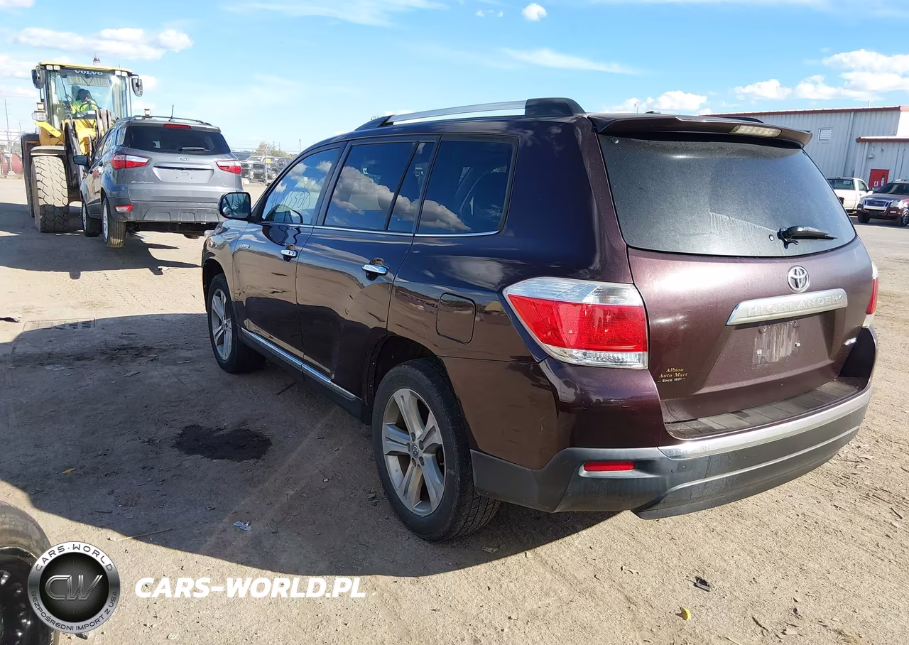 2011 Toyota Highlander Limited V6 VIN:5TDDK3EH0BS072649 - 3