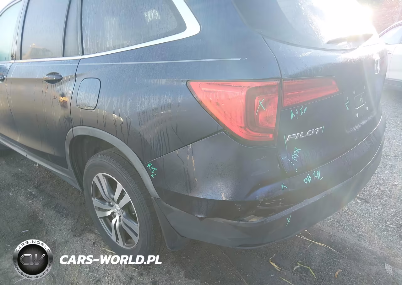 2017 Honda Pilot Ex-L VIN:5FNYF5H62HB010890 - 6