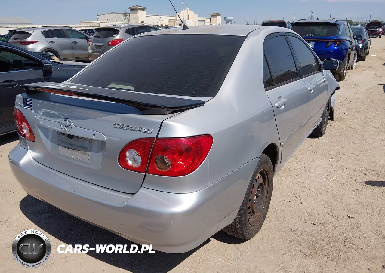 2005 Toyota Corolla Le VIN:1NXBR32E45Z531271 - 4