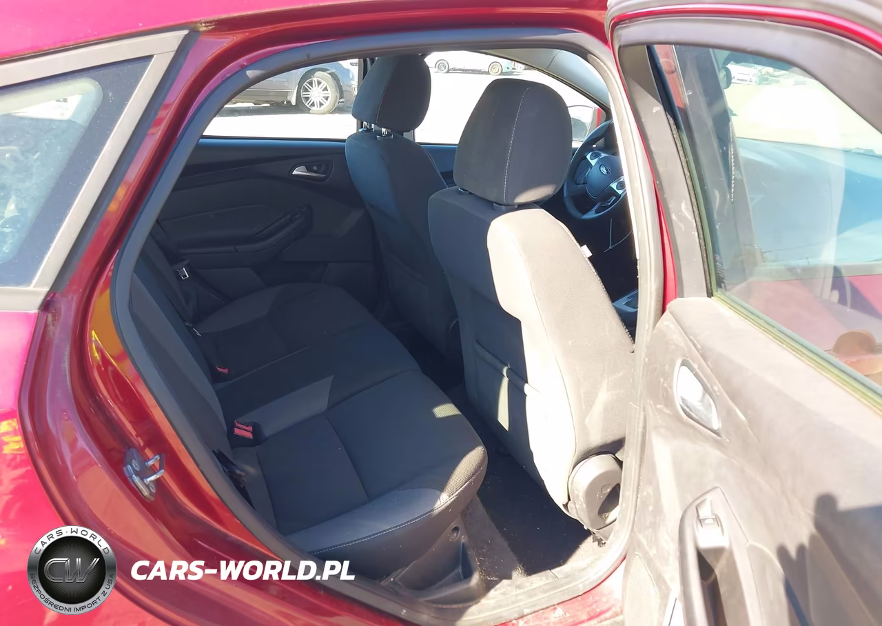 2013 Ford Focus Se VIN:1FADP3K27DL130512 - 8