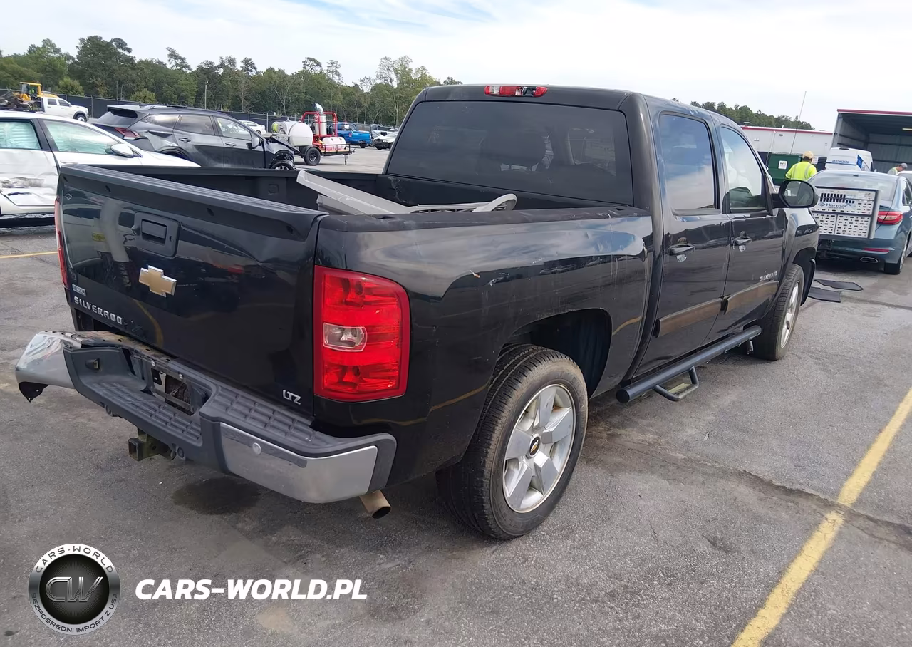 2011 Chevrolet Silverado 1500 Ltz VIN:3GCPCTE03BG268295 - 4