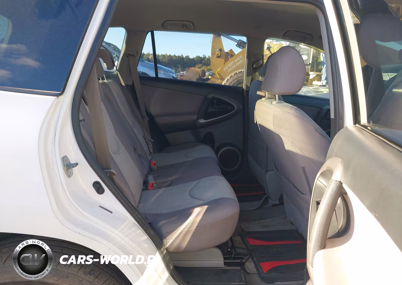 2007 Toyota Rav4 VIN:JTMBD33V875074074 - 8