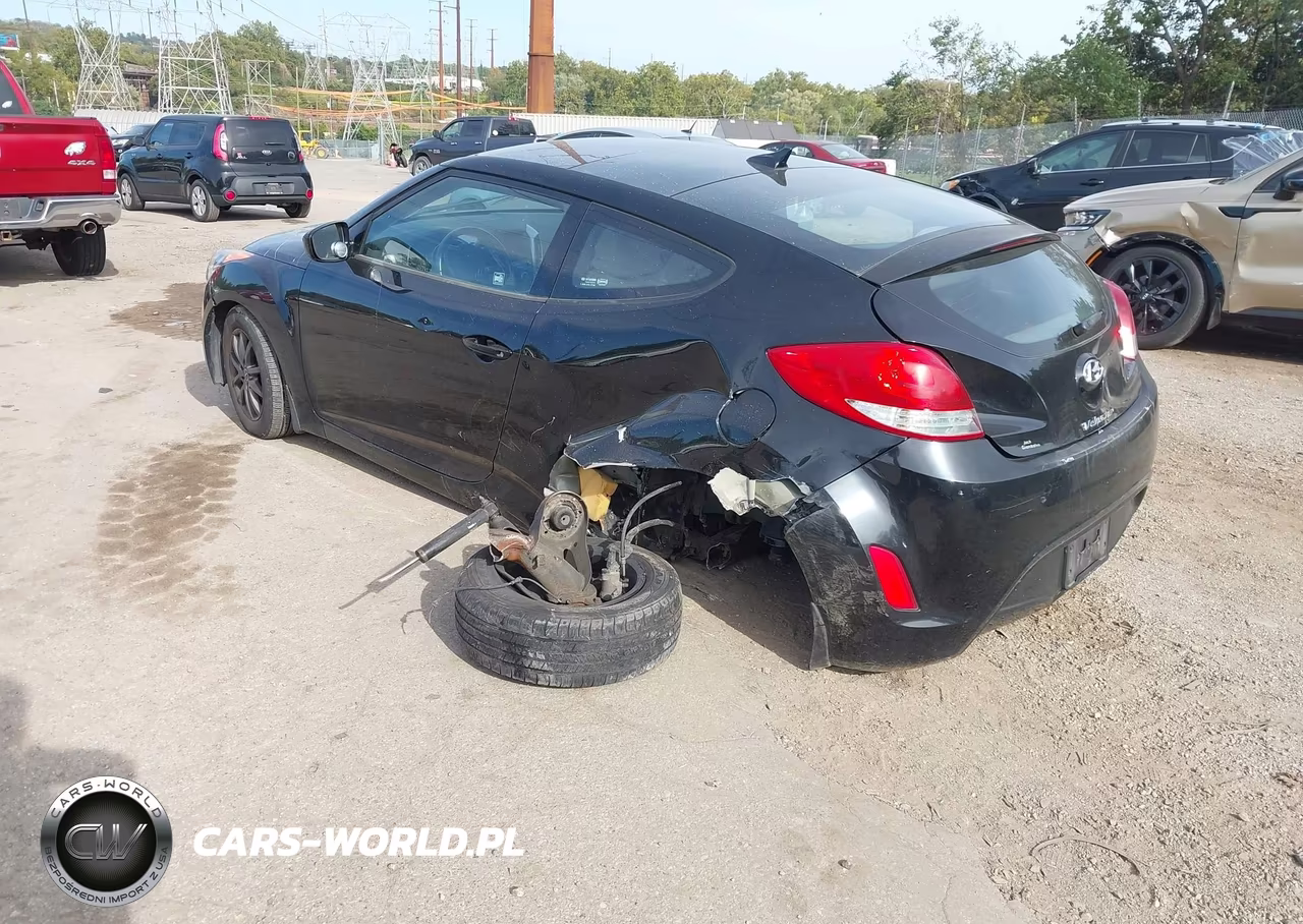 2012 Hyundai Veloster Base W-Gray VIN:KMHTC6ADXCU050440 - 3