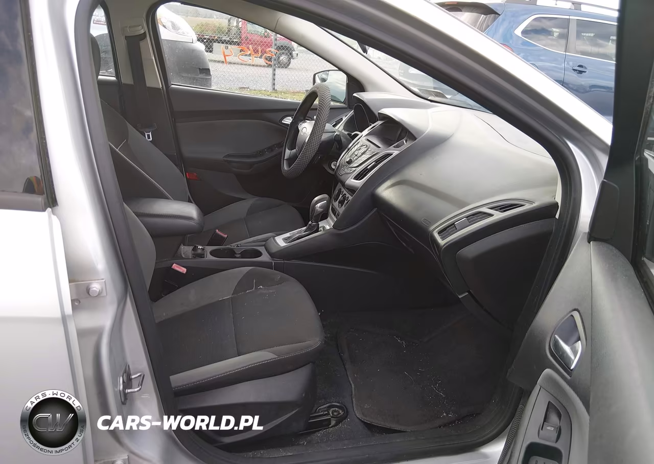 2013 Ford Focus Se VIN:1FADP3F26DL139292 - 5