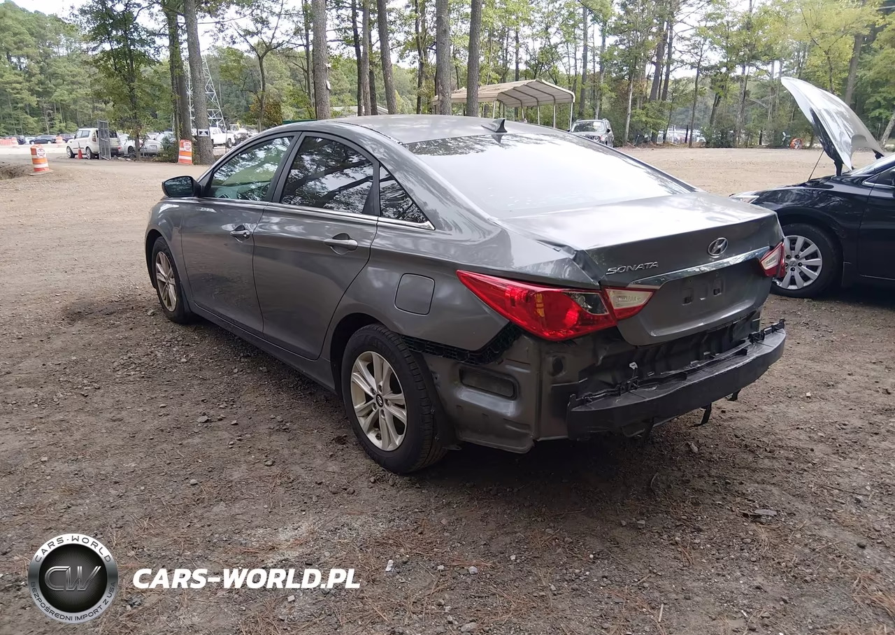 2013 Hyundai Sonata Gls VIN:5NPEB4ACXDH700908 - 3