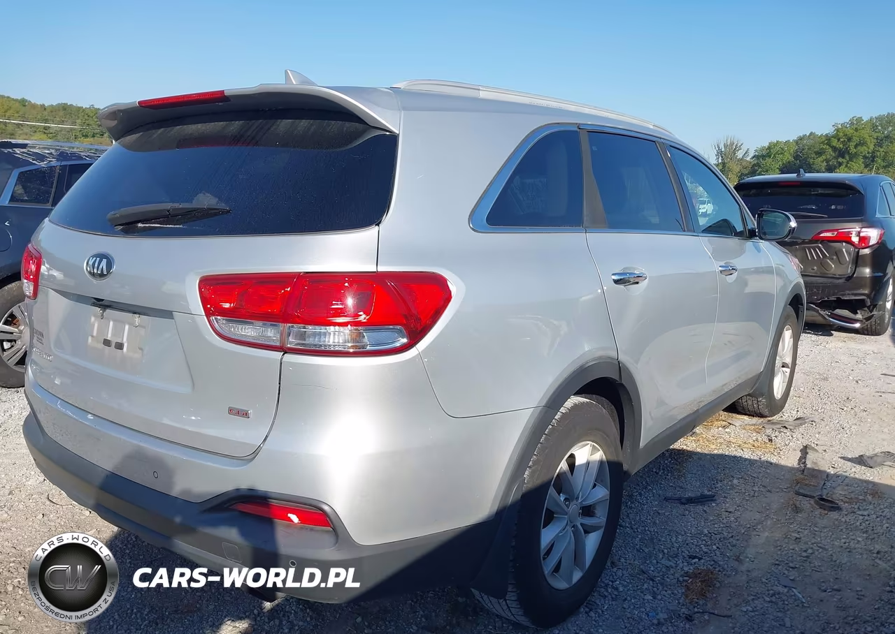 2016 Kia Sorento 2.4L Lx VIN:5XYPG4A39GG158805 - 4