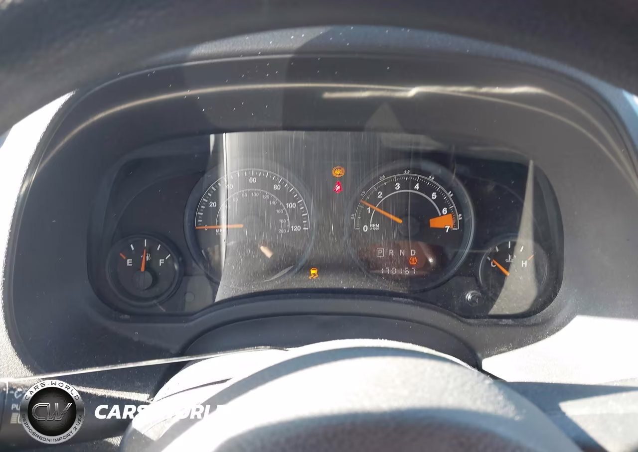 2015 Jeep Compass Altitude Edition VIN:1C4NJDBB2FD259292 - 7