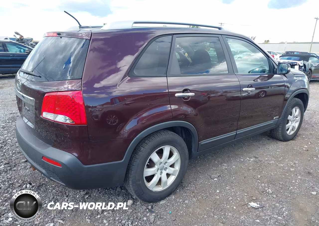 2012 Kia Sorento Lx VIN:5XYKTDA69CG235408 - 4