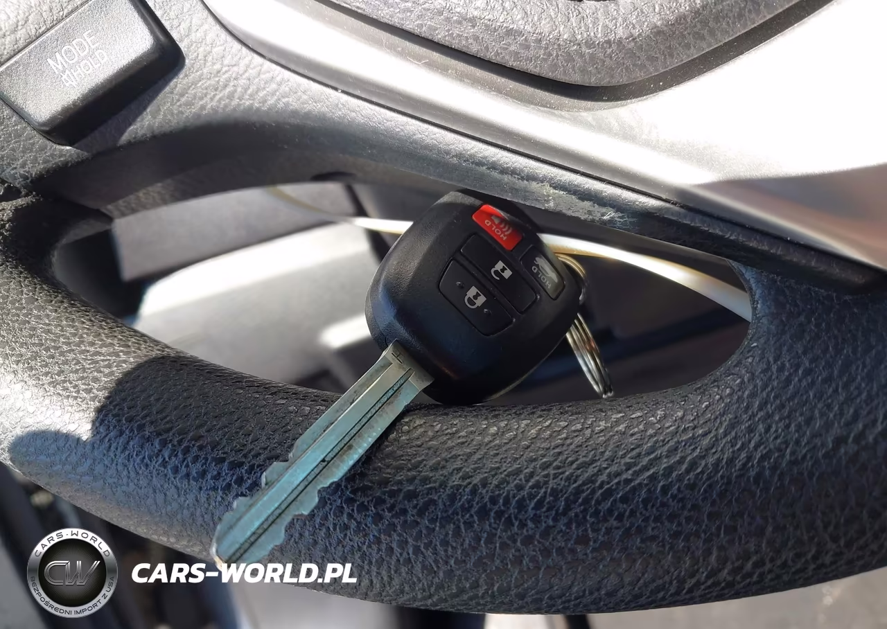 2018 Toyota Corolla Le Eco VIN:2T1BPRHE8JC063136 - 11