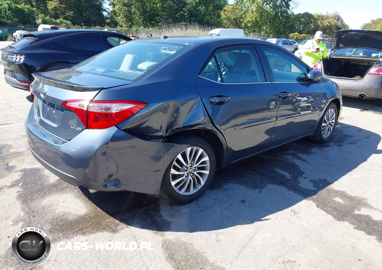 2018 Toyota Corolla Le Eco VIN:2T1BPRHE8JC063136 - 4