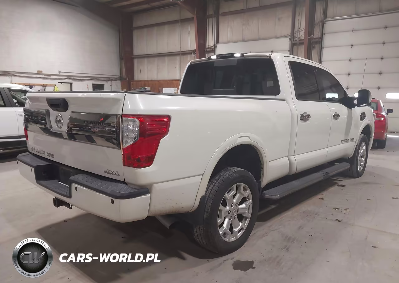 2016 Nissan Titan Xd Platinum Reserve Diesel VIN:1N6BA1F40GN514785 - 4
