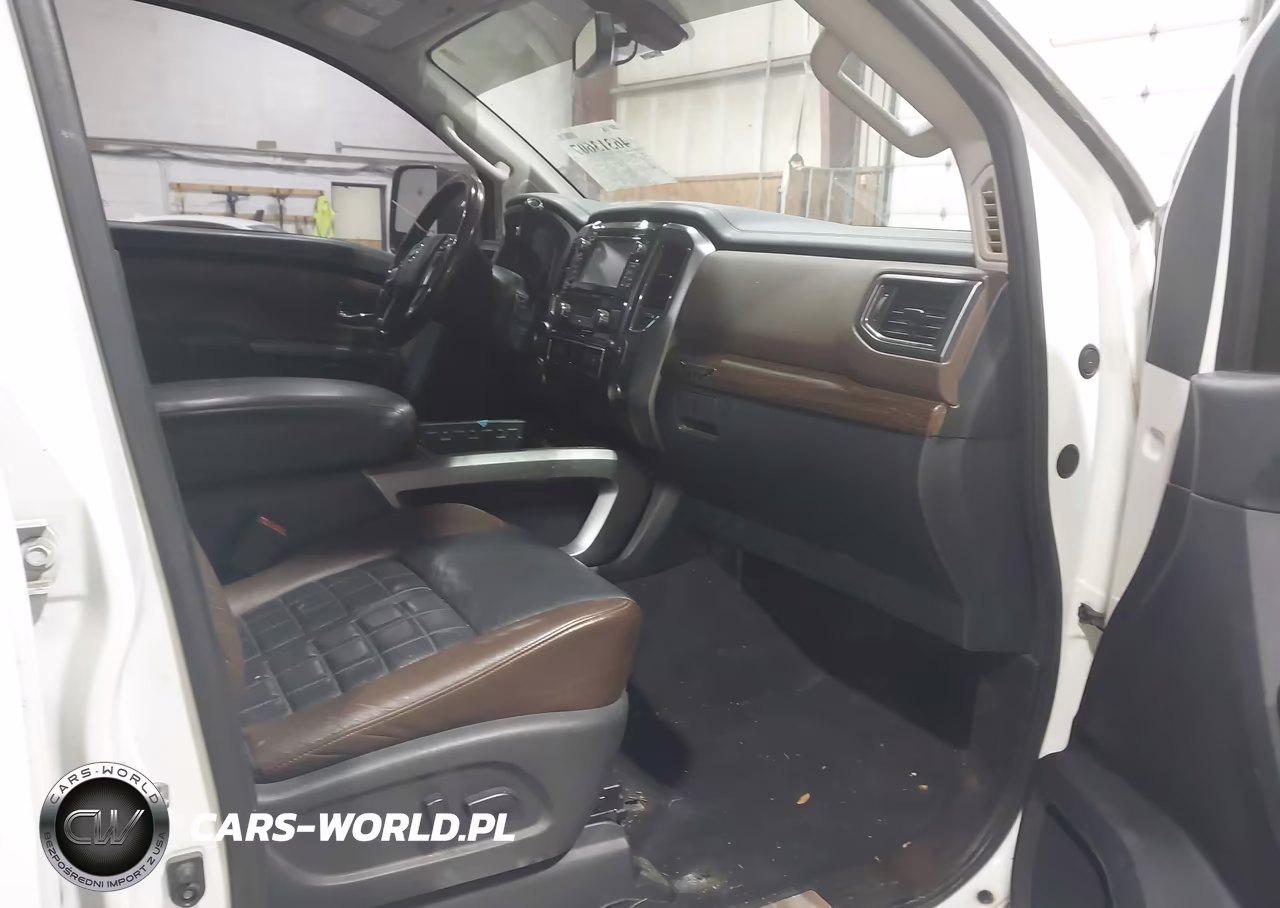 2016 Nissan Titan Xd Platinum Reserve Diesel VIN:1N6BA1F40GN514785 - 5